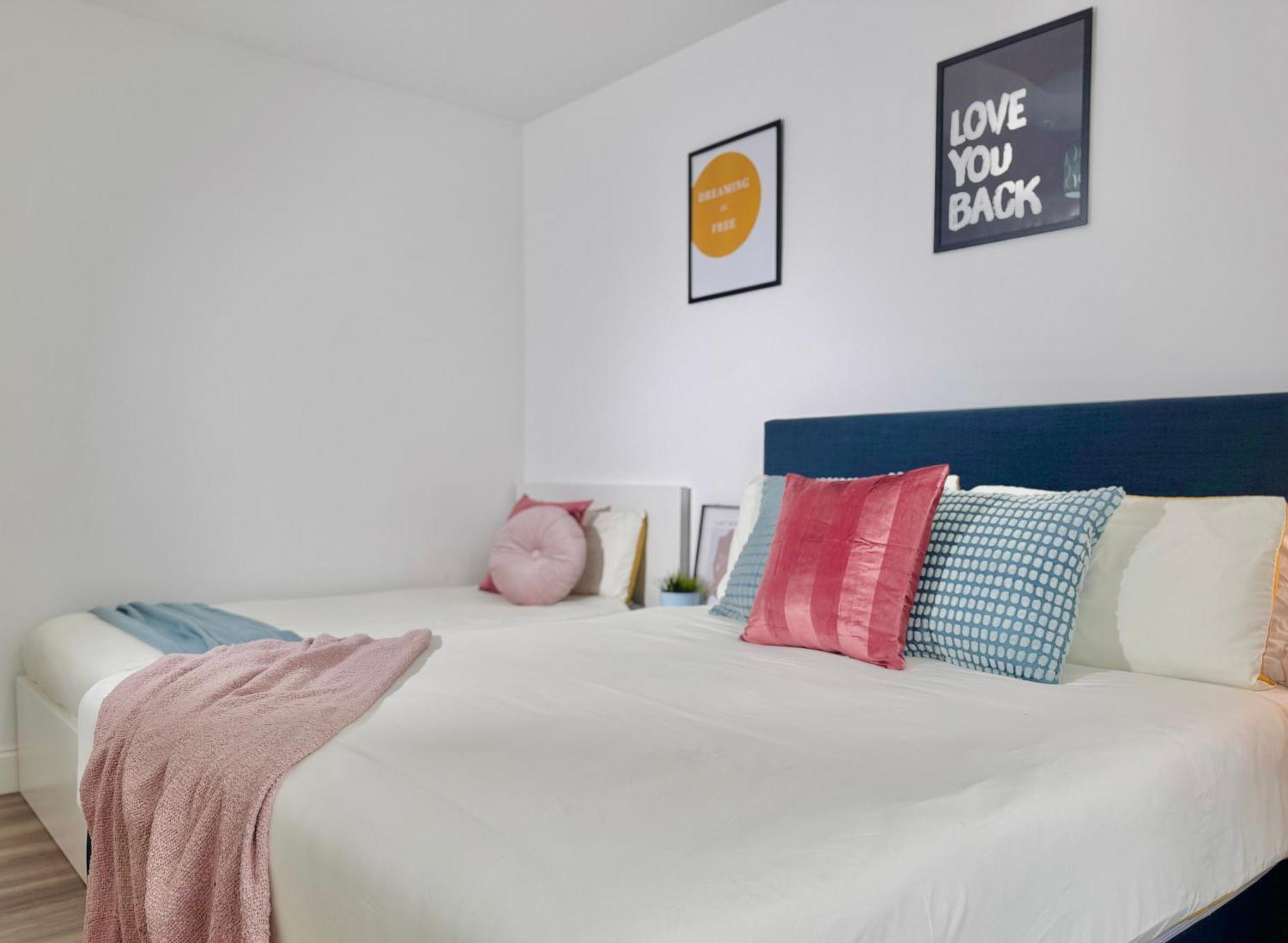 Cosy 1-Bed Flat 30Min To Central London & Parking Exterior photo